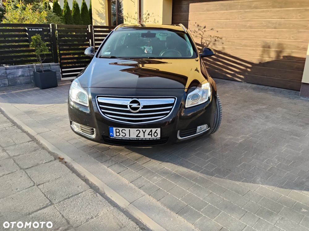 Opel Insignia - 1