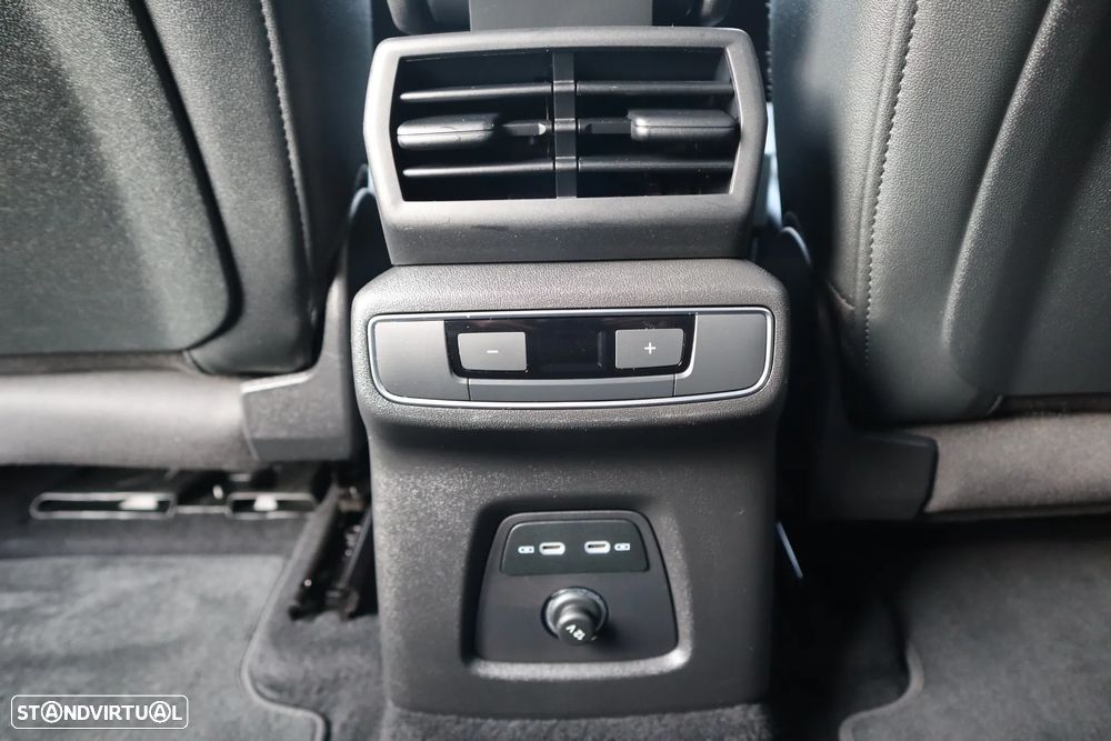 Audi Q4 e-tron 45 quattro 82 kWH - 25