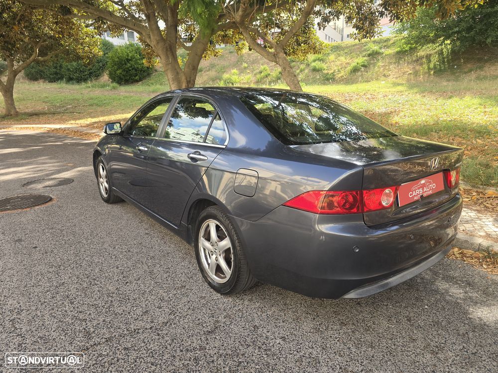 Honda Accord - 10