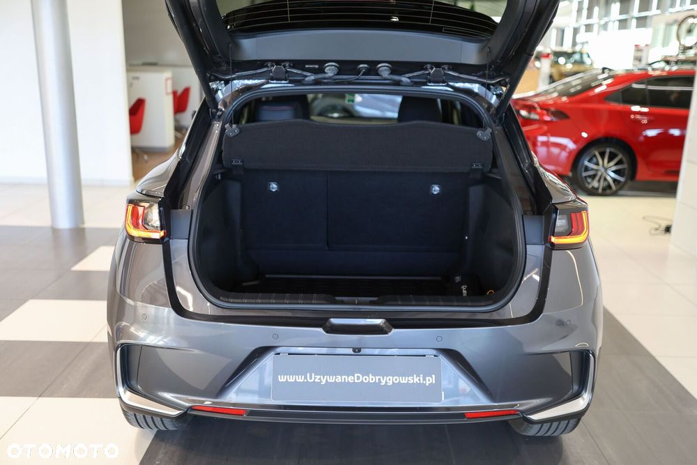 Lexus LBX 1.5 Hybrid Emotion - 14