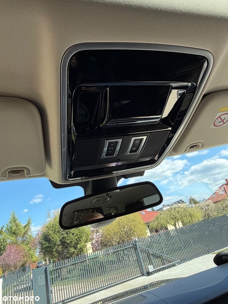 Land Rover Range Rover 4.4SD V8 AB Black - 11