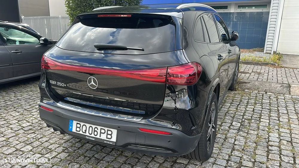 Mercedes-Benz EQA 250+ AMG Line - 3