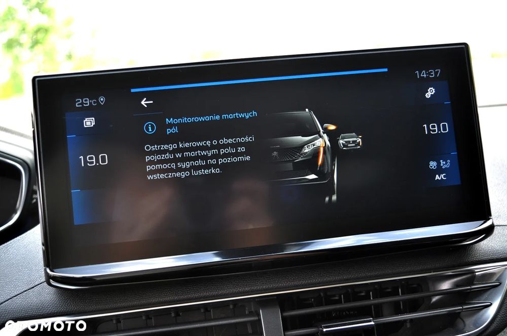 Peugeot 5008 1.5 BlueHDi Allure S&S EAT8 - 29