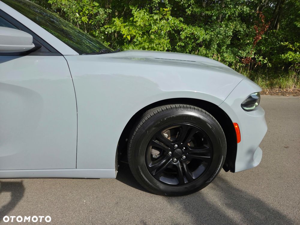 Dodge Charger - 6