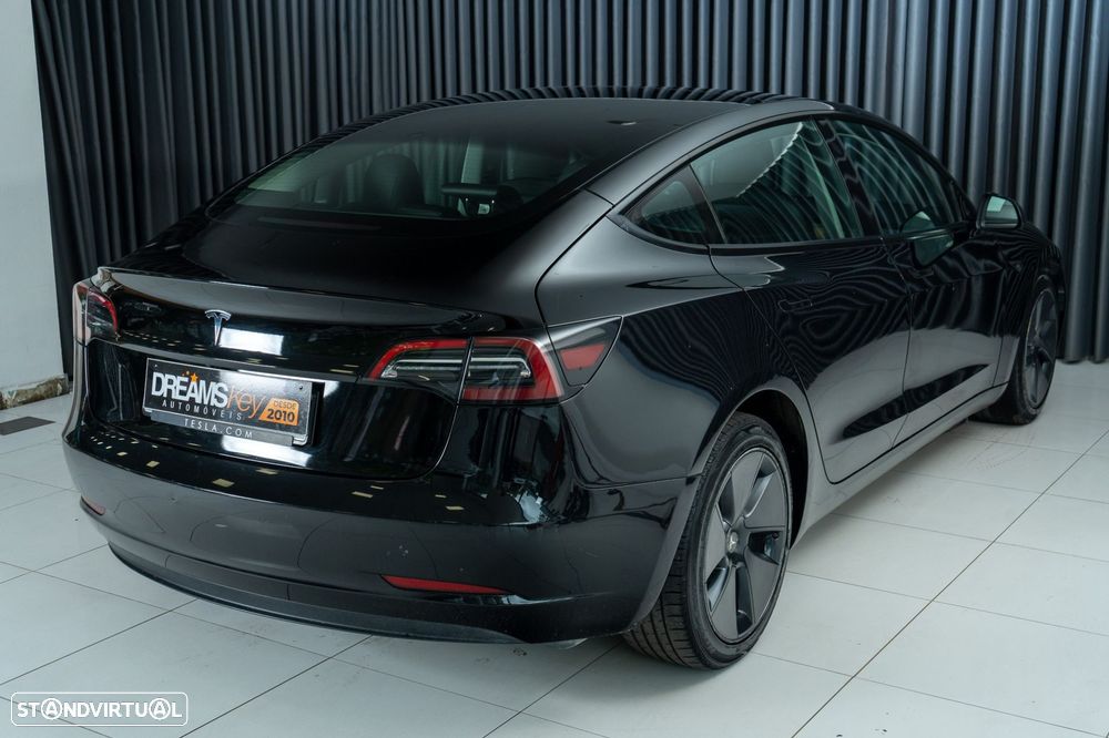 Tesla Model 3 Long Range Tração Traseira - 5
