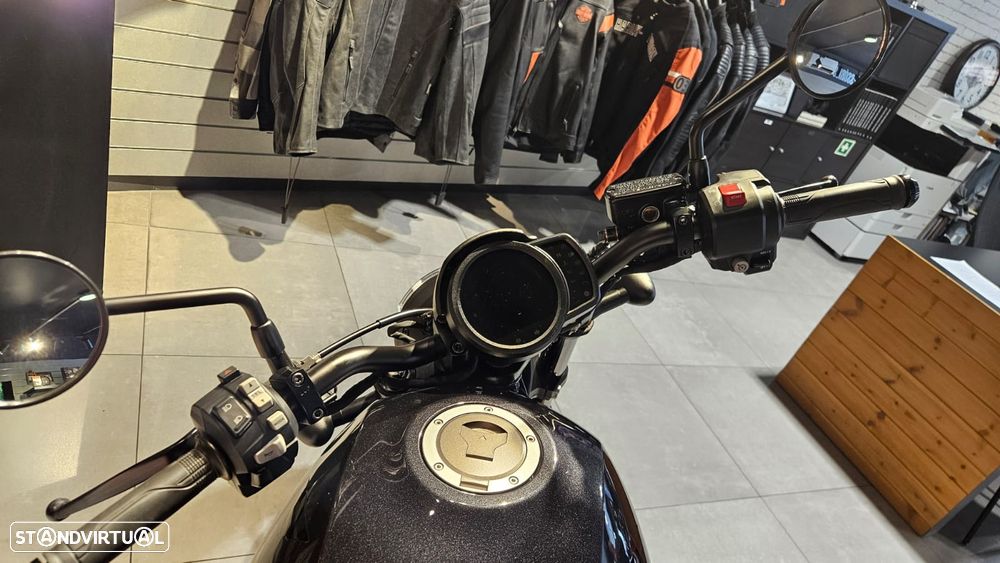 Honda CMX Rebel 1100 - 4