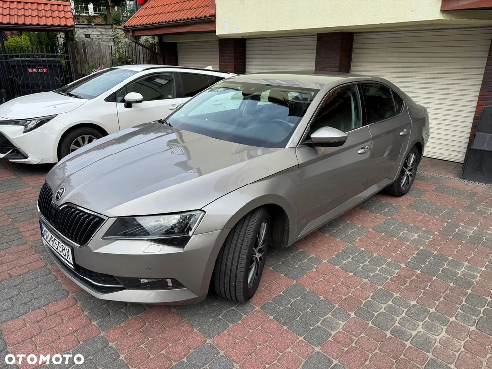 Skoda Superb 2015 photo 3