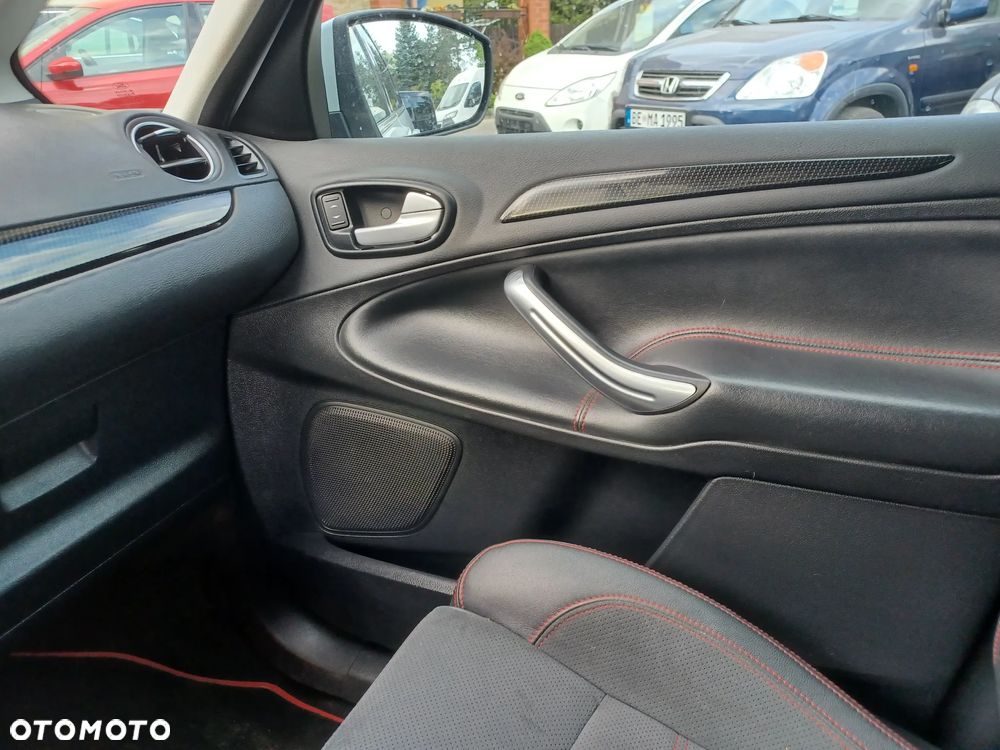 Ford S-Max 2.0 TDCi DPF Titanium - 13