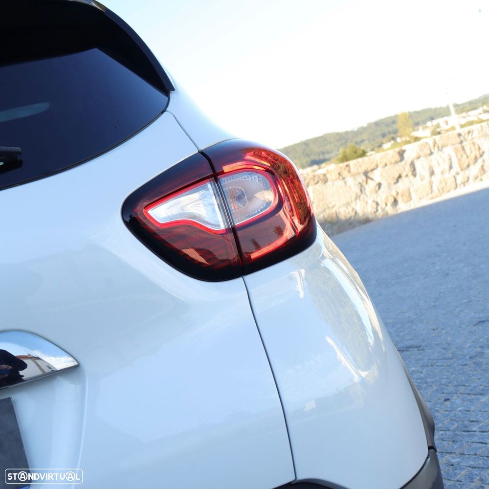 Renault Captur 1.3 TCe Initiale Paris EDC - 12