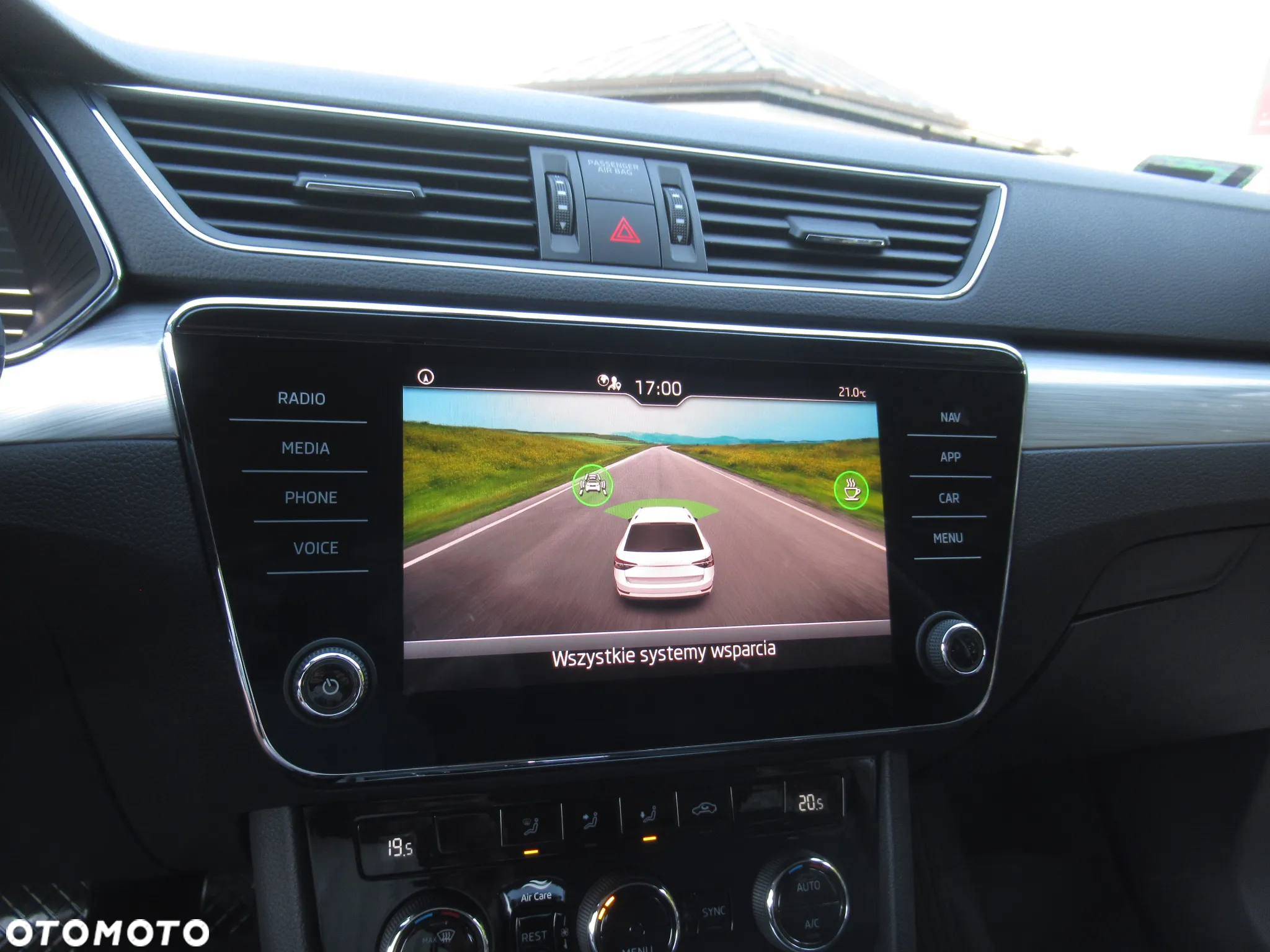 Skoda Superb 2.0 TSI Ambition DSG - 20