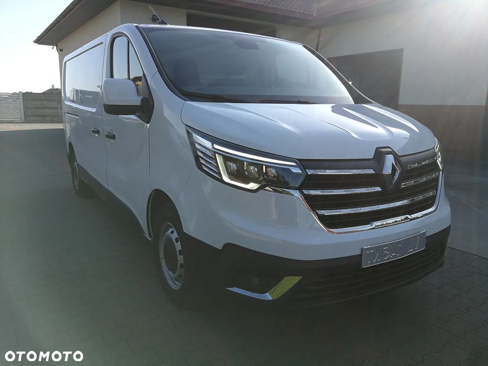 Renault Trafic - 2