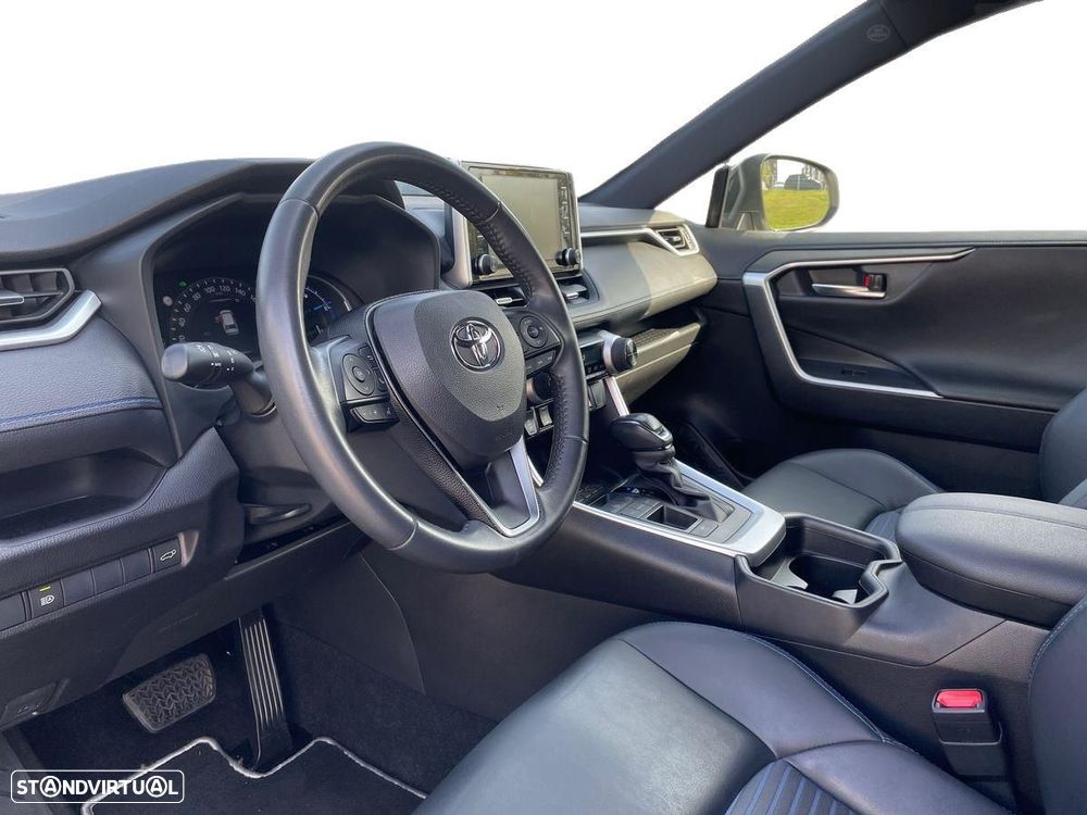 Toyota RAV4 - 12