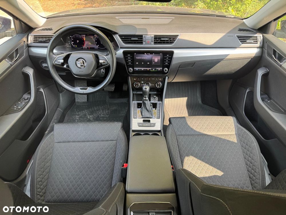 Skoda Superb 2.0 TDI SCR Ambition DSG - 5