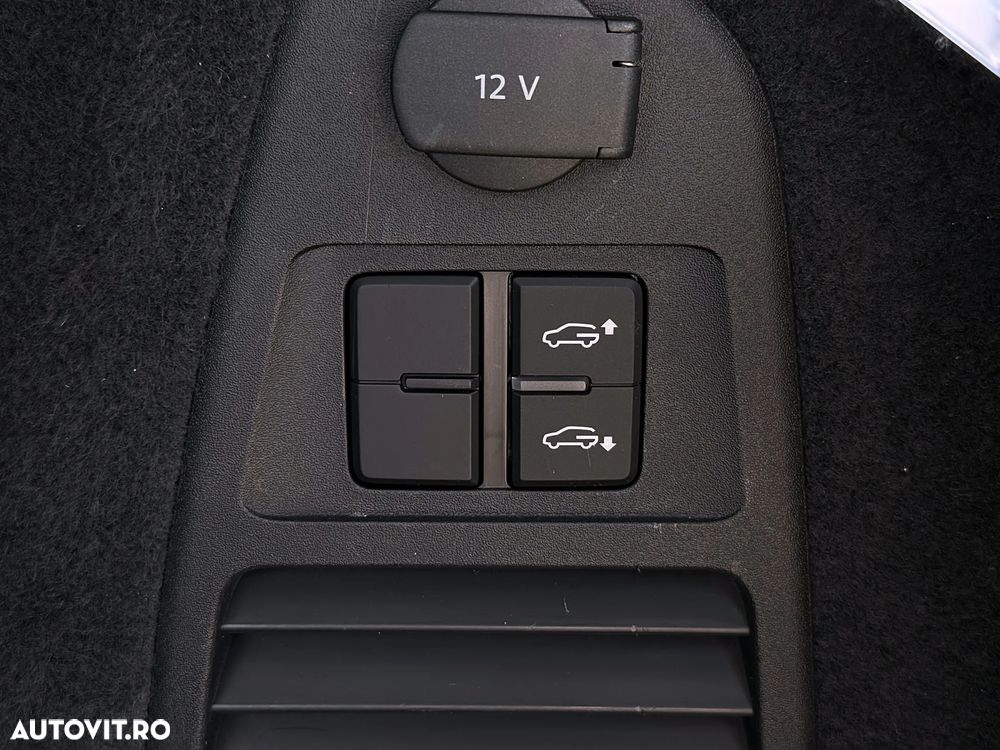 Volkswagen Touareg 3.0 V6 TDI 4Motion DPF Automatik Elegance - 39