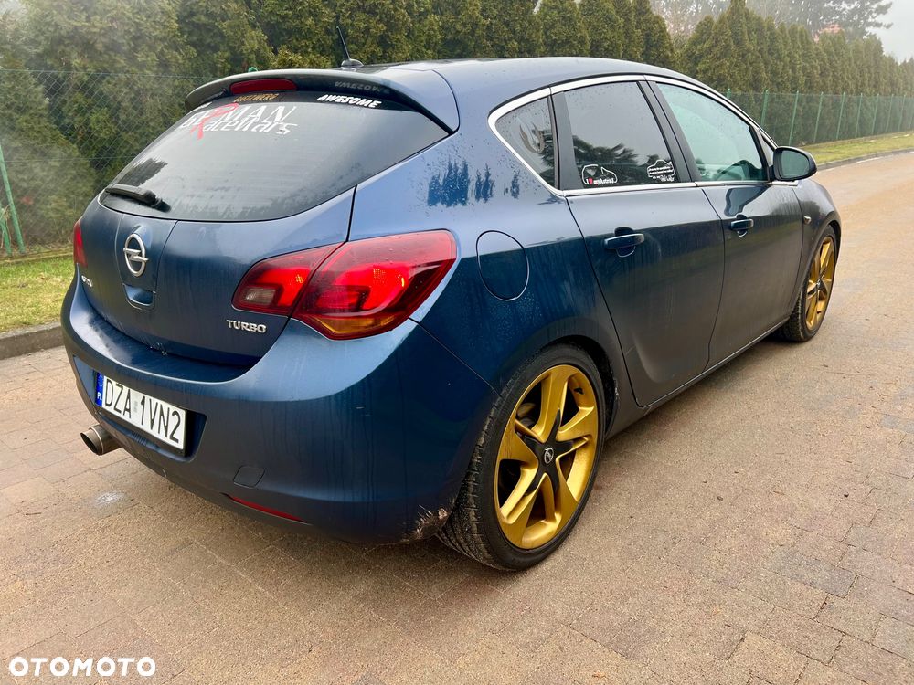 Opel Astra 1.4 Turbo Innovation - 4