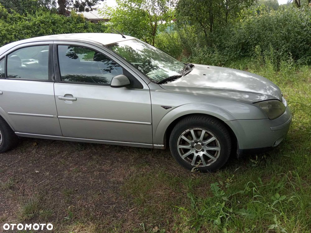 Ford Mondeo - 7
