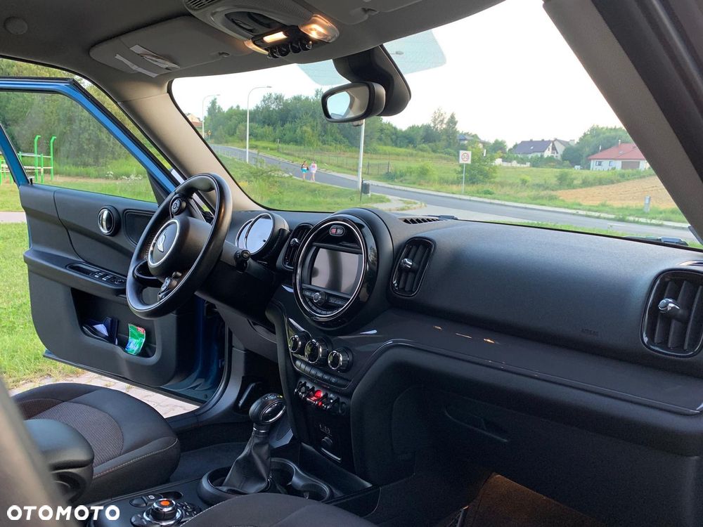 MINI Countryman Cooper D ALL4 - 18