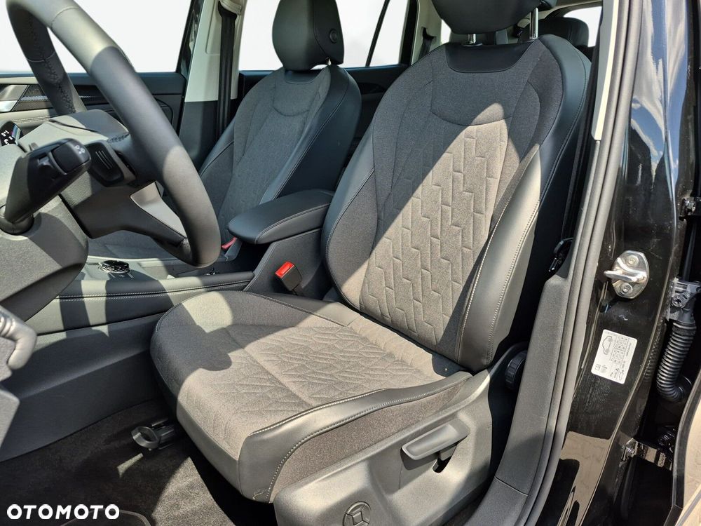Volkswagen Tayron 2.0 TDI SCR 4Mot Elegance DSG - 11
