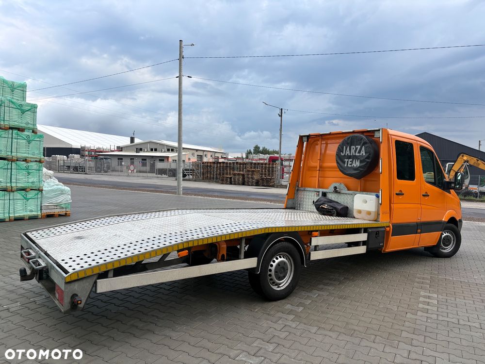 Mercedes-Benz Sprinter - 6