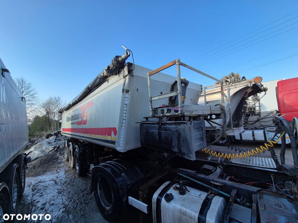 Schmitz Cargobull Ski 24 - 2
