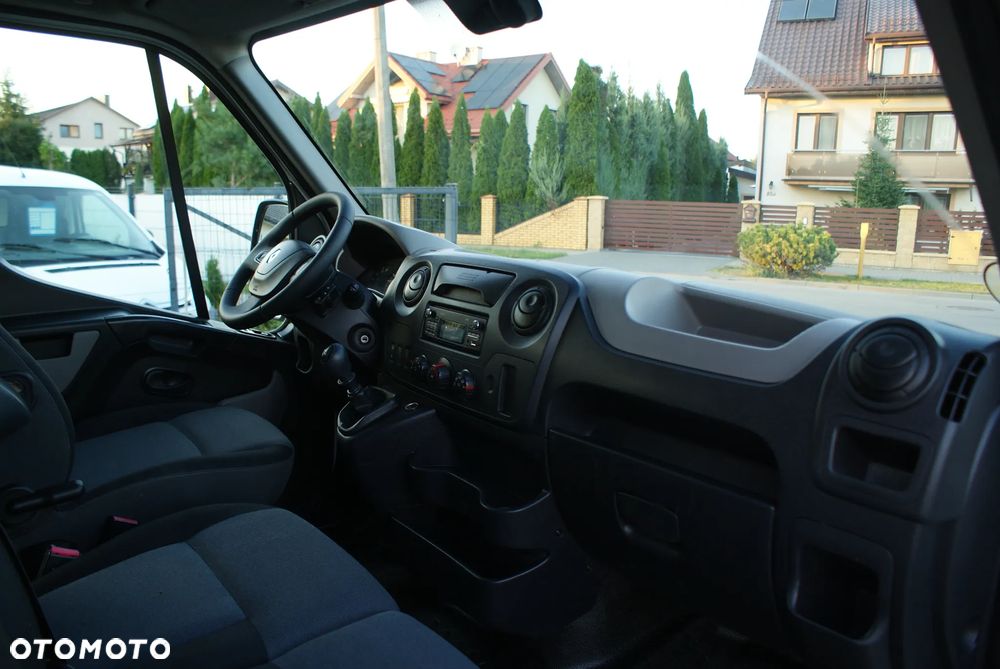 Renault Master - 11