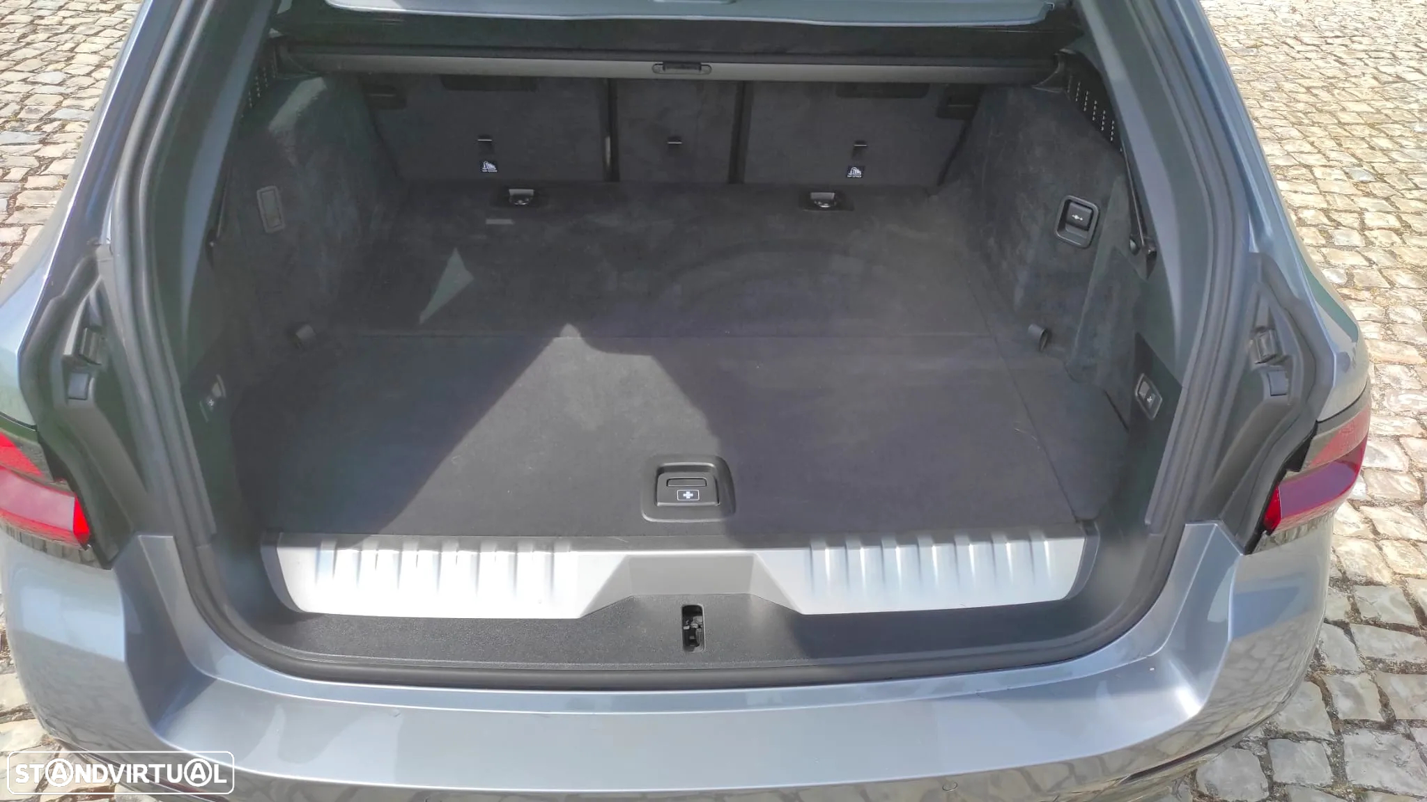 BMW 530 e Pack Desportivo M - 52