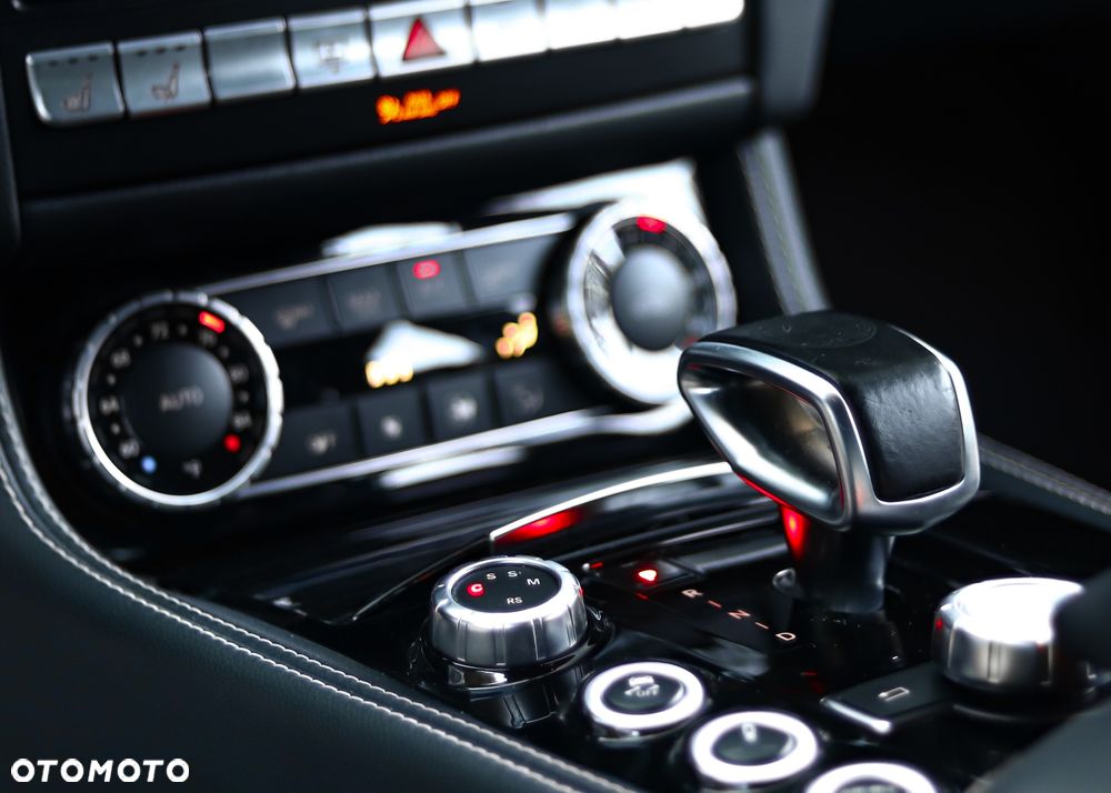 Mercedes-Benz CLS - 28