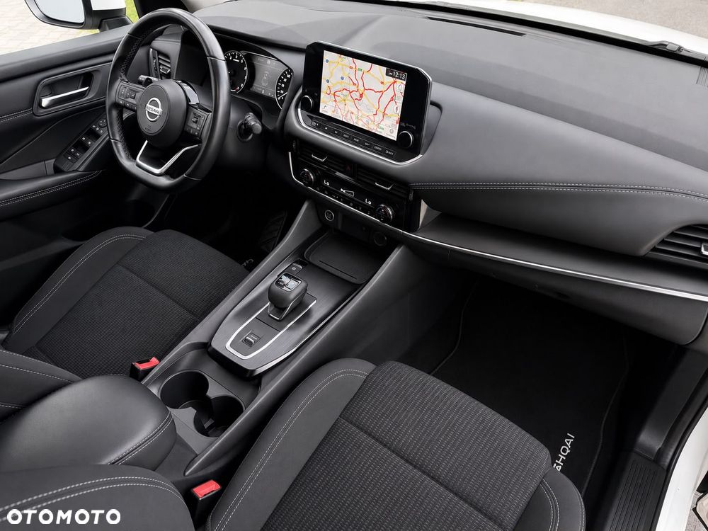 Nissan Qashqai 1.3 DIG-T MHEV Xtronic N-Connecta - 25