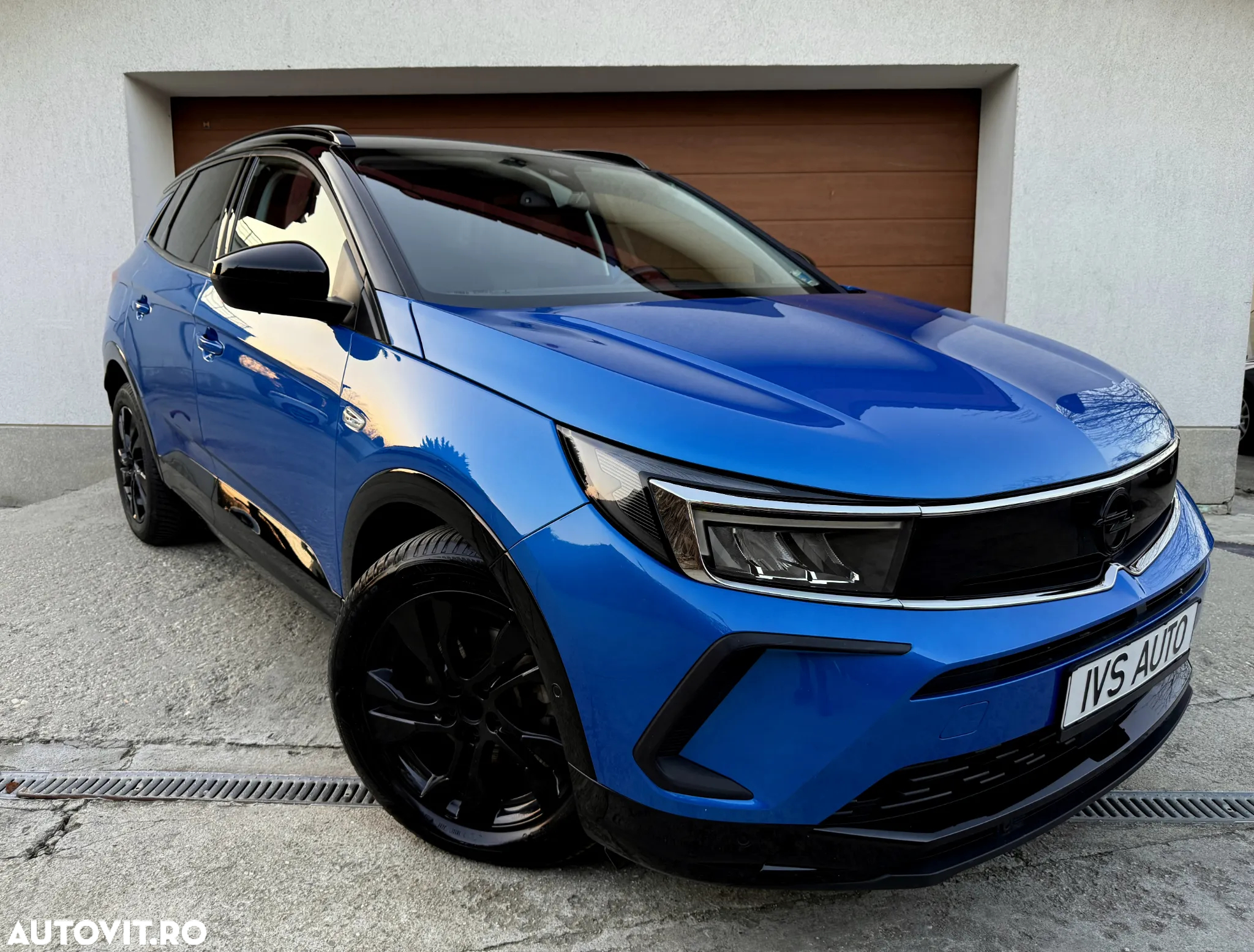 Opel Grandland X 1.2 Turbo START/STOP GS Line - 3