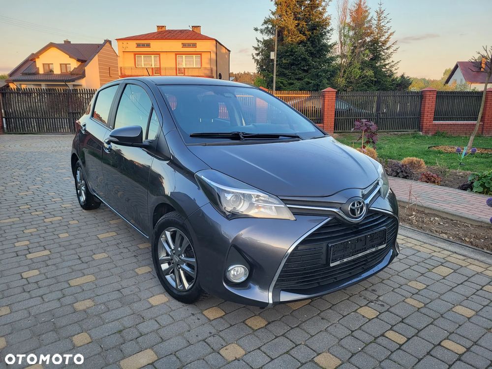Toyota Yaris 1.33 Premium - 6