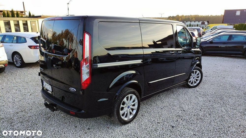 Ford Transit Custom - 11