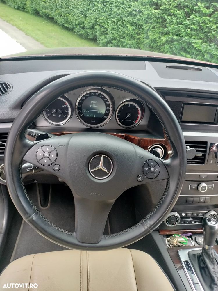 Mercedes-Benz GLK - 6