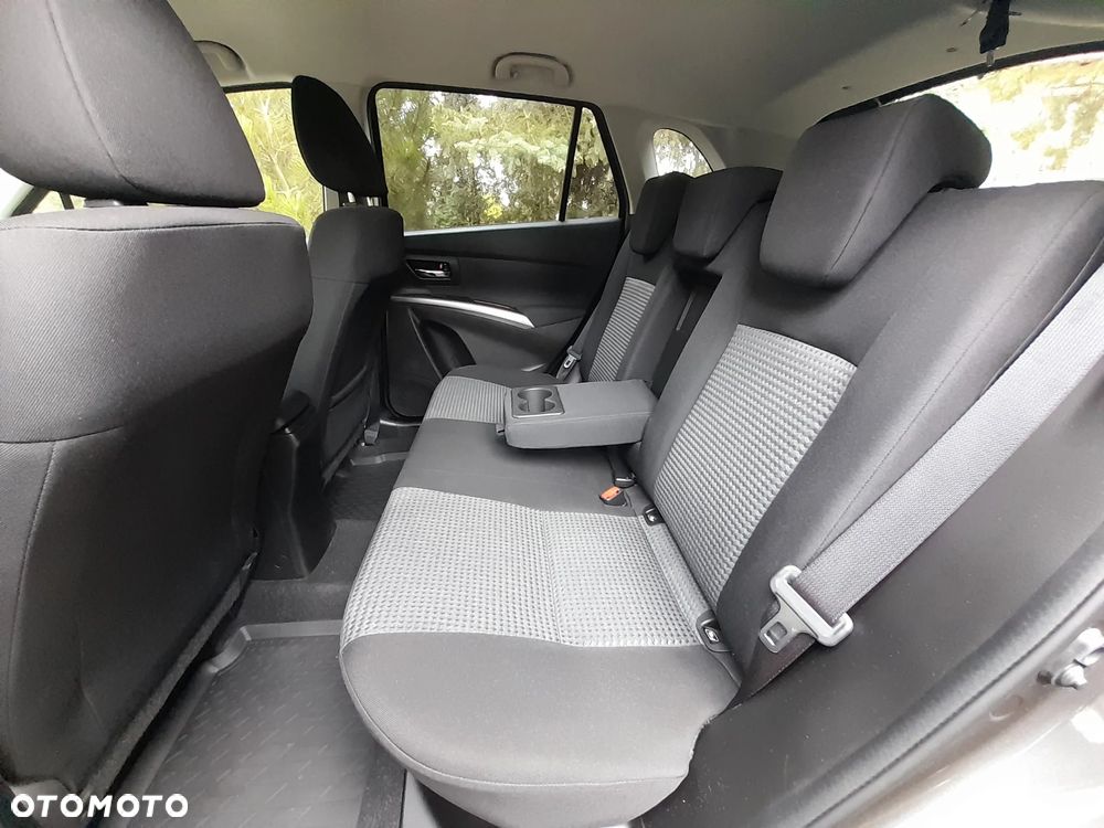 Suzuki S-Cross 1.4 SHVS Premium Plus SP 4WD - 21