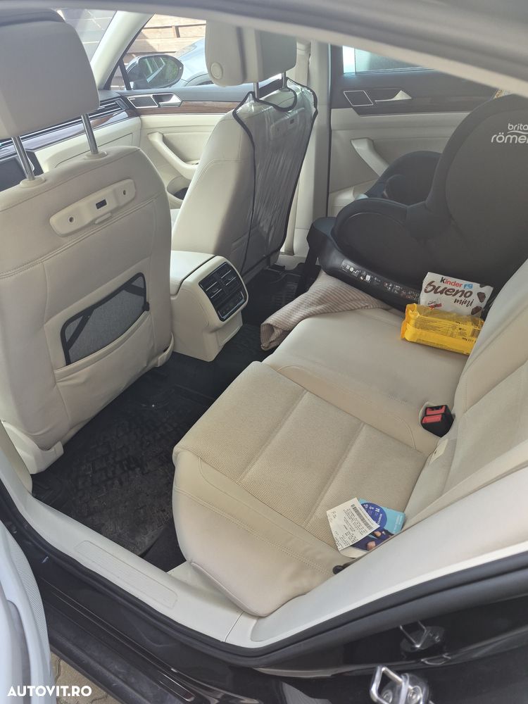 Volkswagen Passat 2.0 TDI DSG 4Motion Highline - 6
