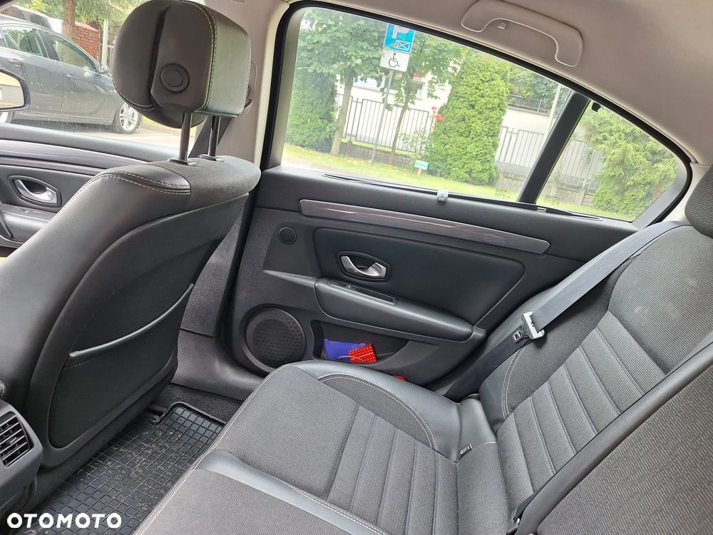 Renault Laguna ENERGY dCi 130 FAP Start-Stop Bose Edition - 5