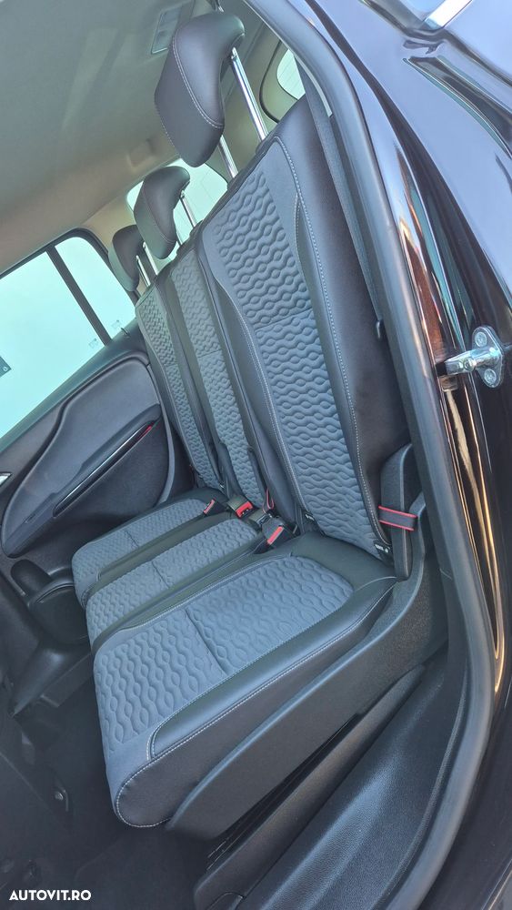 Opel Zafira 2.0 CDTI ECOTEC Cosmo - 6