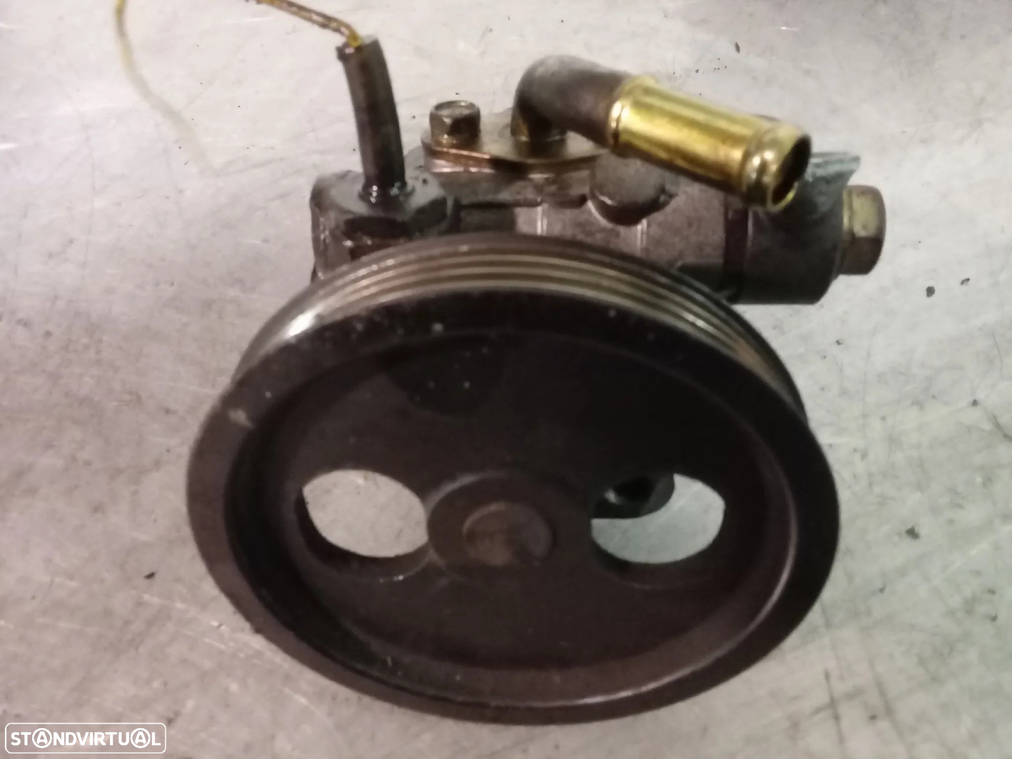 BOMBA DE DIRECÇÃO / DIREÇÃO ASSISTIDA MITSUBISHI COLT / LANCER 1.3i - 3