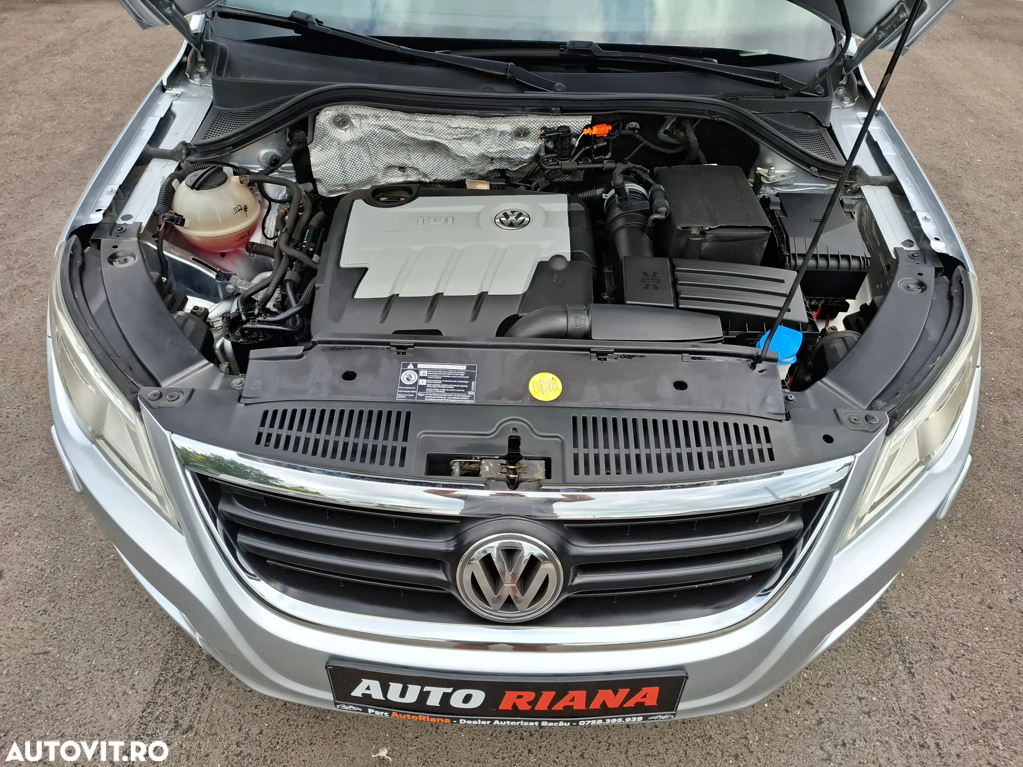 Volkswagen Tiguan 2.0 TDI 4Motion Sport & Style - 15