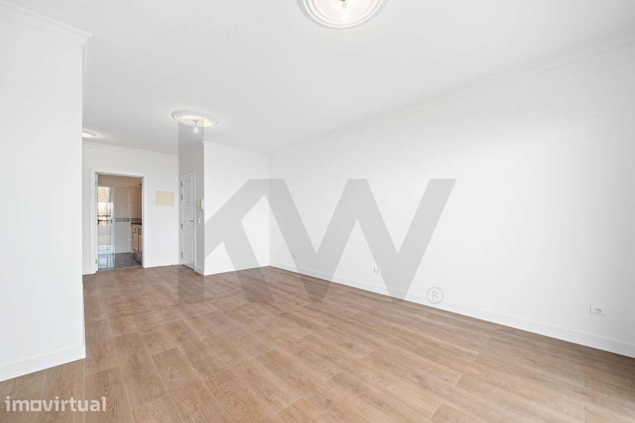 Apartamento T2 com Vista Mar e Excelente Luminosidade - Grande imagem: 5/32