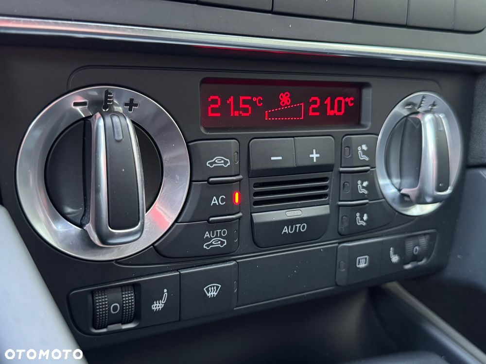 Audi A3 Sportback 1.6 Ambiente - 34