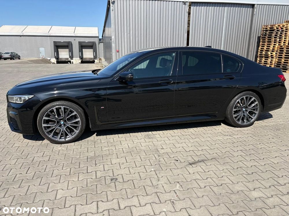 BMW Seria 7 740d xDrive mHEV sport - 4