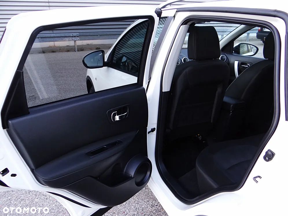 Nissan Qashqai 2.0 4 x 4 I-Way - 36