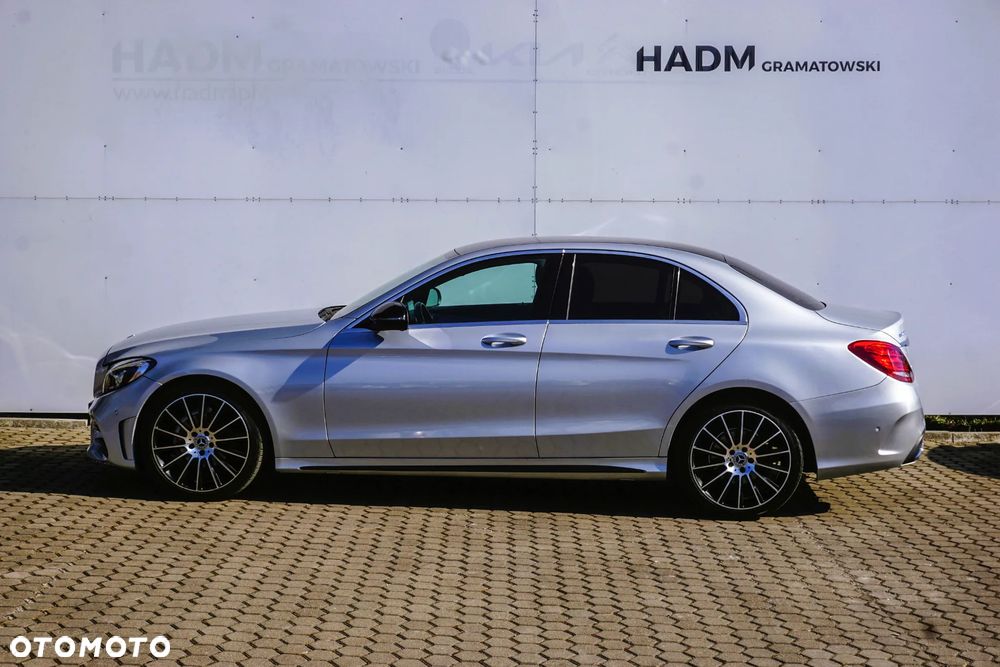 Mercedes-Benz Klasa C 180 (BlueTEC) d 7G-TRONIC AMG Line - 4