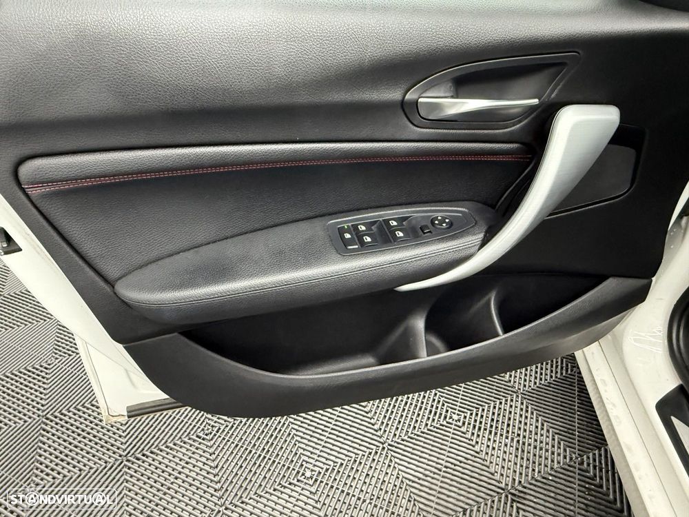 BMW 120 d Line Sport - 11