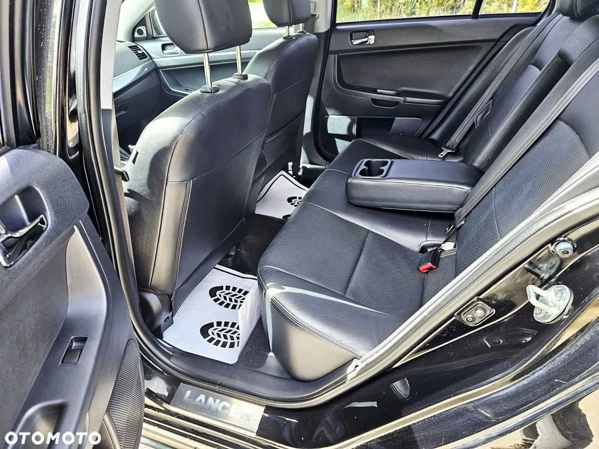 Mitsubishi Lancer 1.8 Instyle NAVI CVT - 16