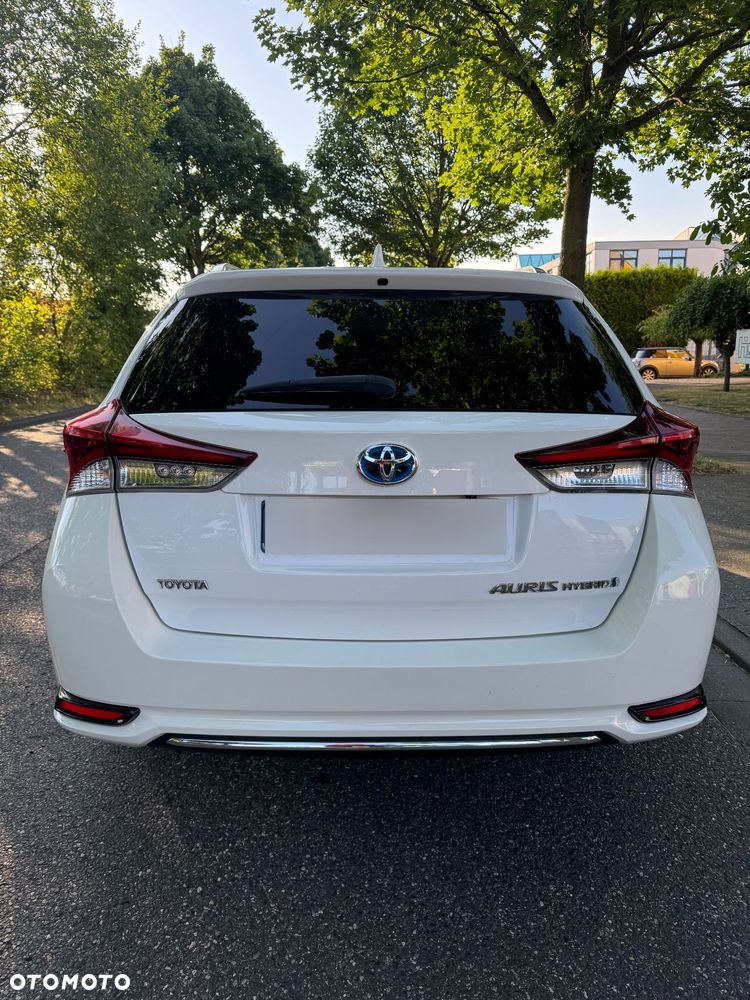 Toyota Auris 1.8 HSD Luna - 4