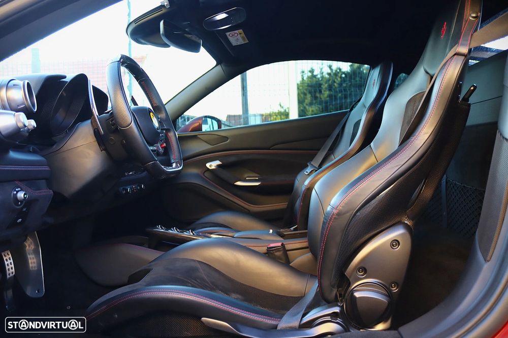 Ferrari F8 Tributo Spider - 21