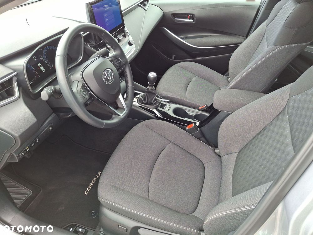 Toyota Corolla - 9