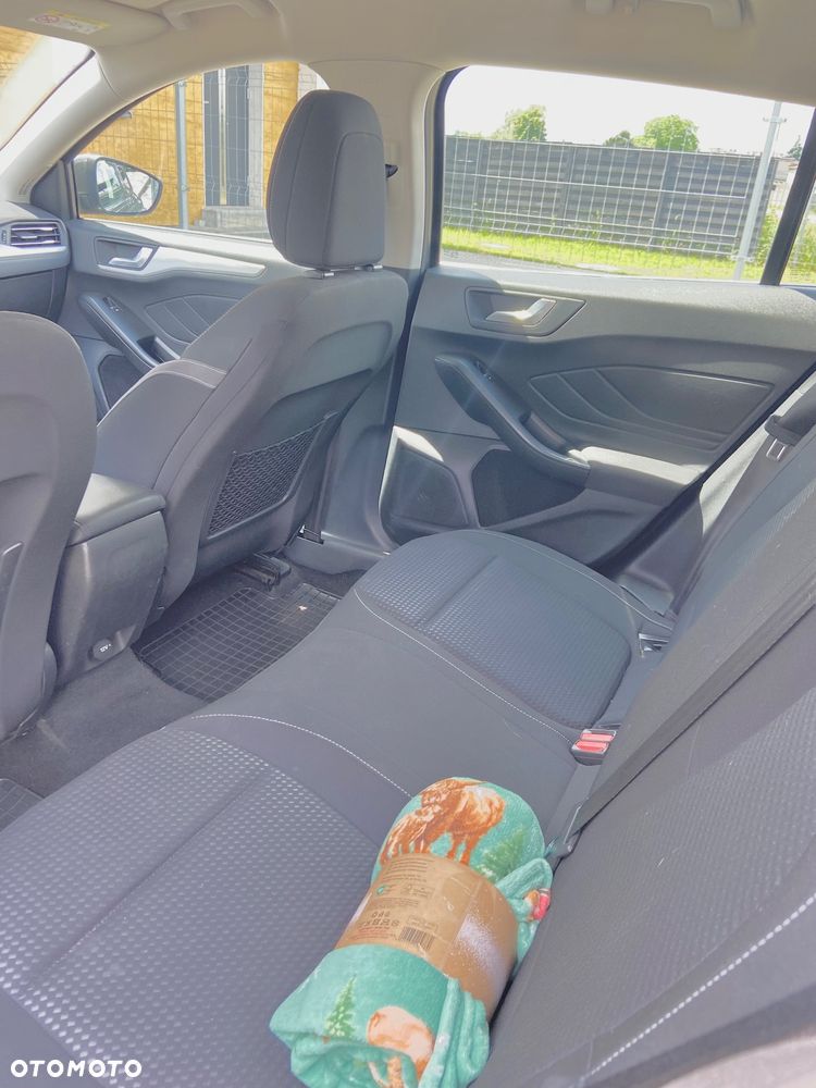 Ford Focus 1.5 EcoBlue Titanium - 13