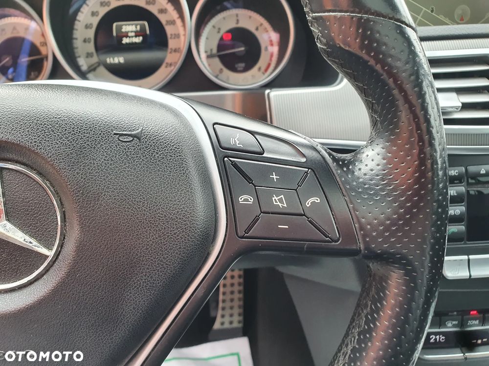 Mercedes-Benz Klasa E 250 CDI - 18